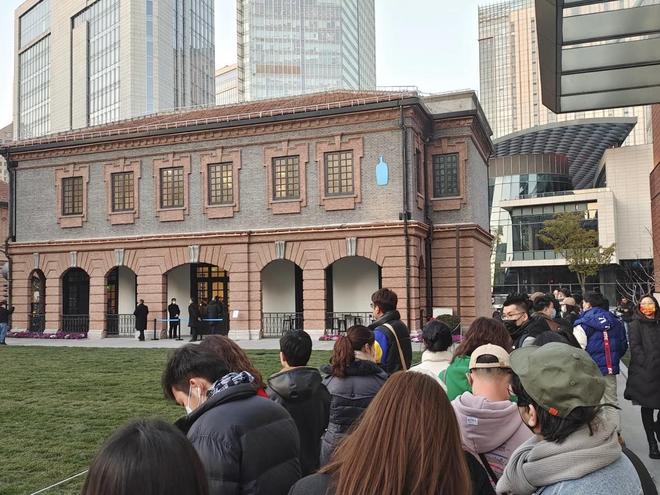 走到十字路口雀巢或剥离蓝瓶咖啡不朽情缘游戏平台八年“联姻”(图3)