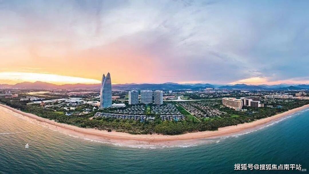 盘百科→楼盘网站→测评→售楼中心电话→来电预约看不朽情缘首页Ⓐ海南三亚保利仁境(售楼处)电线楼(图10)