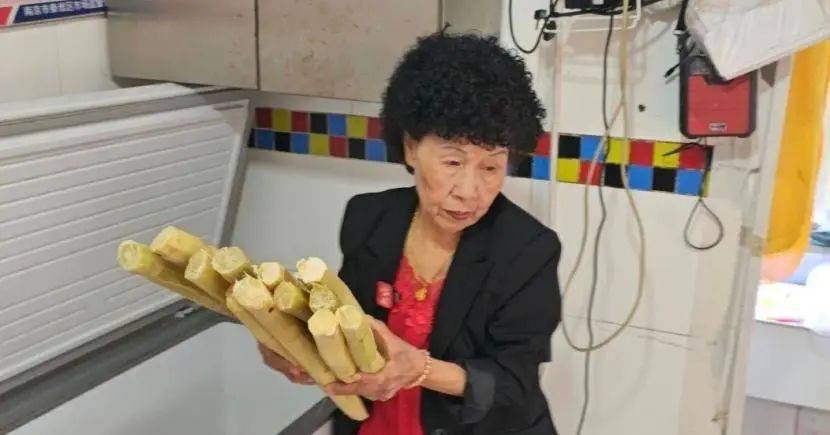 10元手冲“咖啡阿姨”：生意淡了快乐回来了MG不朽情缘正版从日销400杯到100杯！(图3)